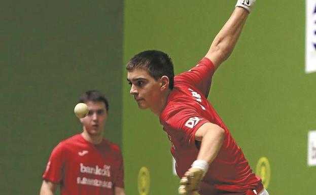 Zizurkilera itzulera eta Julen Alberdi zizurkildarra kantxara