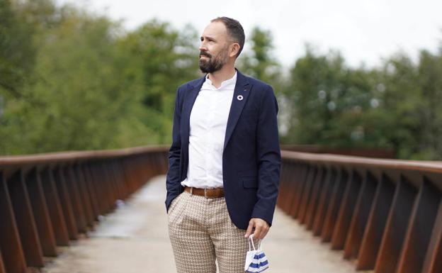 Denis Itxaso: «El pacto de PNV y PSE en Euskadi es un ejemplo de salida política para Cataluña»