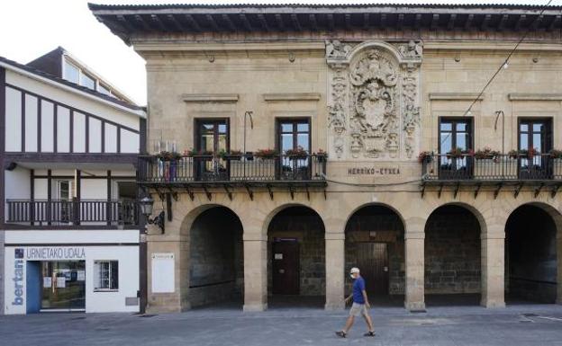 Salud aclara que «no hay indicios» de transmisión comunitaria en Urnieta