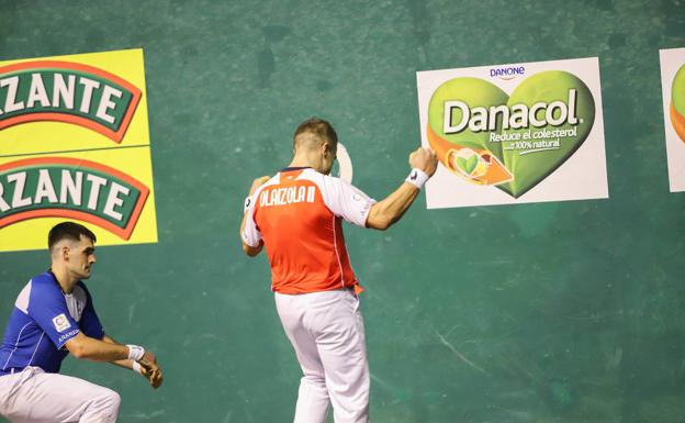 Finalistas con juego y aureola de campeones