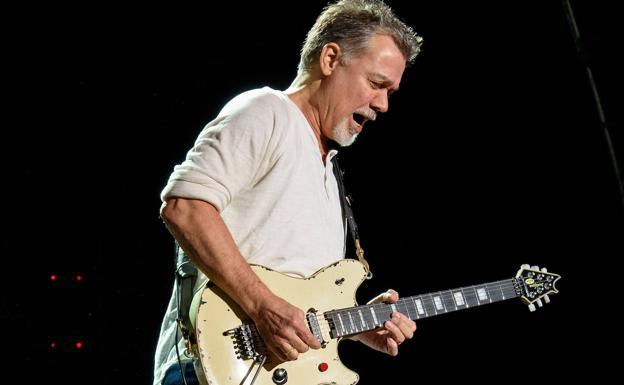 Muere Eddie Van Halen, el último gran guitar hero del heavy más amable