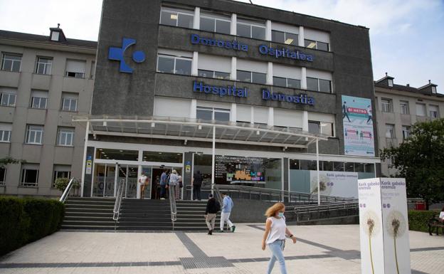 Los focos de Gipuzkoa elevan los positivos hasta la cifra récord de 243 nuevos casos