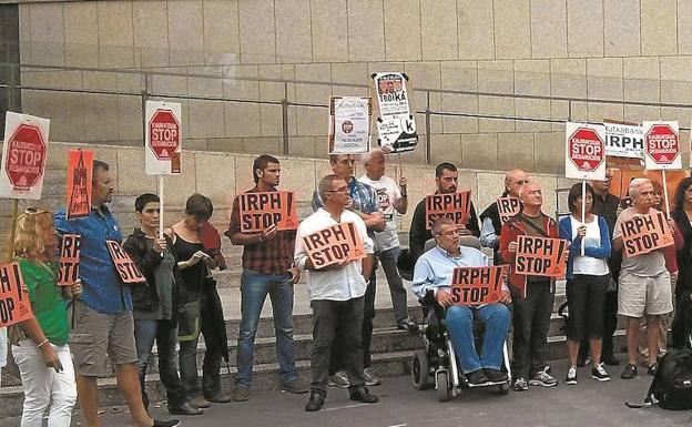IRPH Stop Gipuzkoa acusa al Supremo de intentar «salvar a la banca»