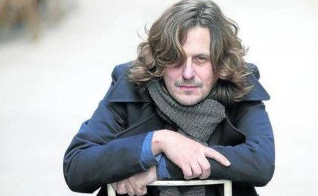 Nacho Vegas recala en el Victoria Eugenia para hacer balance de la última década