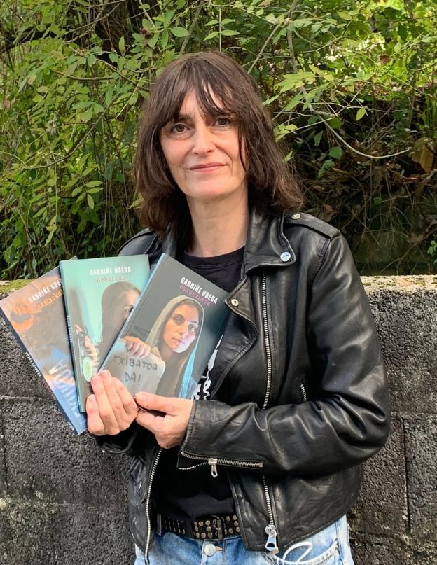 «Gazteei gure gaztaroaz hitz egiteko dugun ezintasunaren ondorioak pairatzen ari gara»