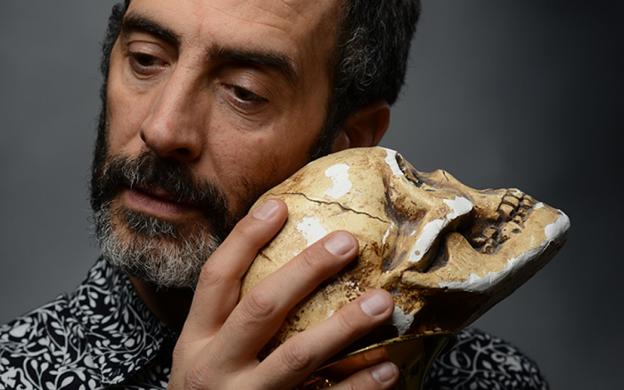 «Laboa edo Benito reggaeton moduan egokitzea ez da errespetu falta bat»