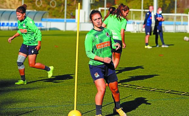 Nahikari podría debutar hoy contra el Madrid CFF