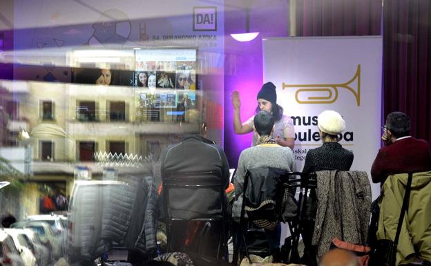 Durangoko Azoka, musikari eta programatzaileen arteko topagune