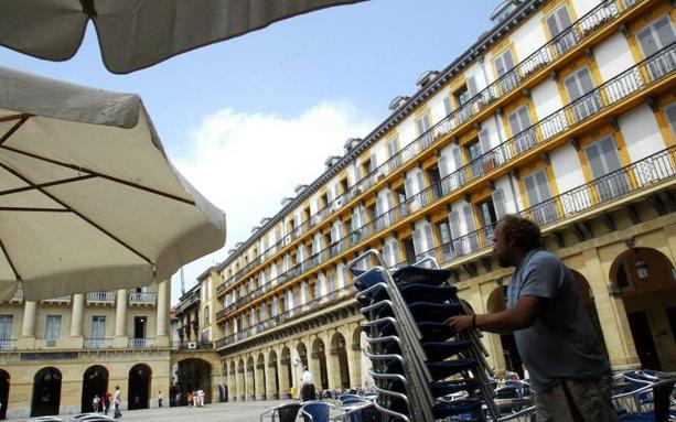 Euskadi destina otros 15 millones para que la hostelería, el turismo y comercio «resistan»