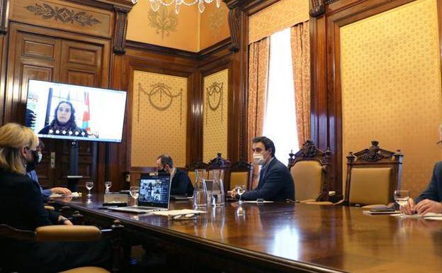 La Diputación foral cederá a los consistorios el 40% de su capacidad de déficit