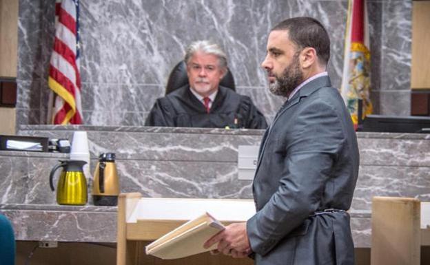 El juez Bailey, que presidió el juicio en el que se condenó a cadena perpetua a Pablo Iblar, deja de ser magistrado