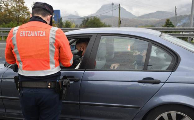 El Gobierno rebaja la velocidad a 30 km/h en las calles de un solo carril