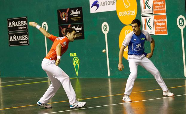 Elezkano II deja sin botilleros el Manomanista de Primera