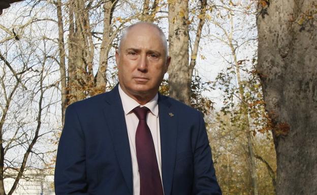 José Manuel Gil: «Urkullu debe renunciar al rodillo para que apoyemos las Cuentas»