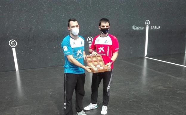 Jaka califica como «mejores» las pelotas elegidas por Elezkano II