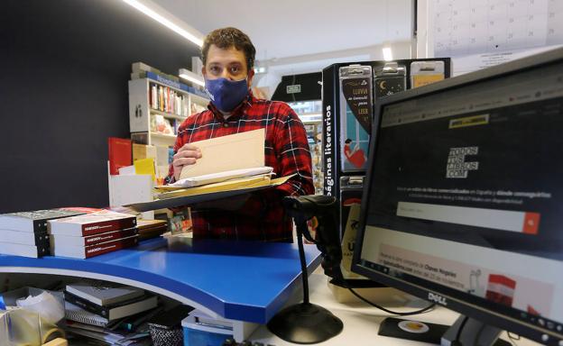 Las librerías guipuzcoanas se hacen online para plantar cara a Amazon