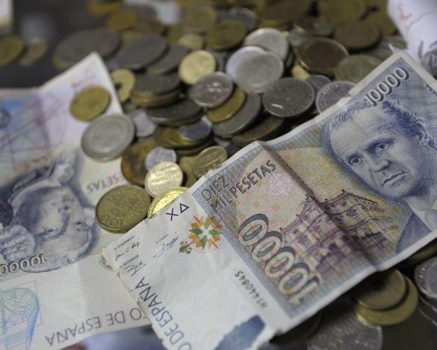 Recaudan pesetas en favor de la lucha contra el alzhéimer y otras demencias