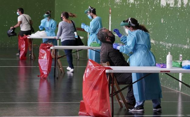 Usurbil también sale de la zona roja