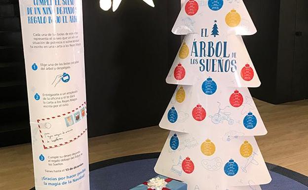 Los sueños de 184 niños guipuzcoanos cuelgan de un árbol