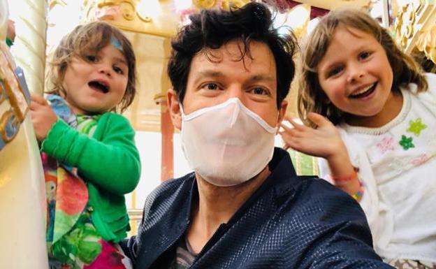 La firma de moda vasca que crea mascarillas transparentes