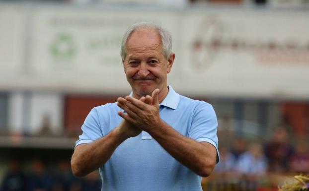 Periko Alonso: «Menotti nos decía 'cortad y al Pibe'; con eso bastaba»