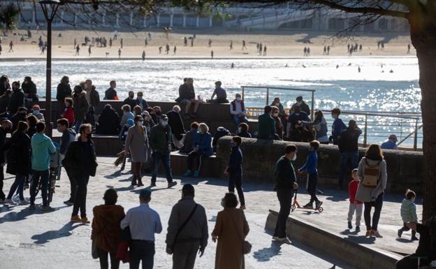 ¿Unas restricciones adaptadas a la realidad de la pandemia o un nuevo error de cálculo?