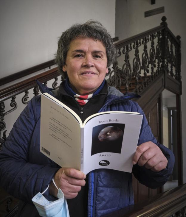 Eztia, ikatza eta «itzal emankorrak» Itxaro Bordaren poema liburuan