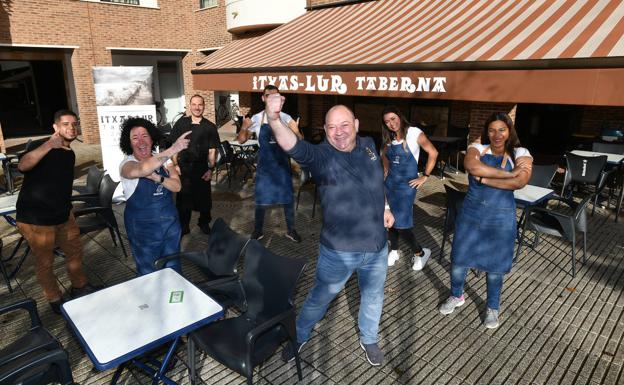 Itxas-lur taberna, para comer como en casa