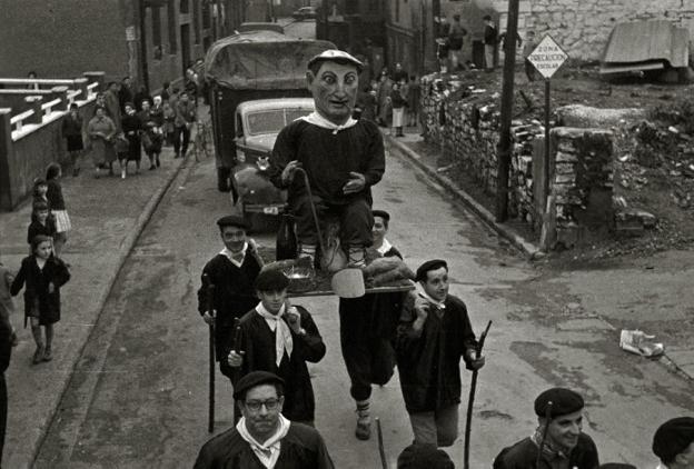 La Schola Cantorum saca Olentzero