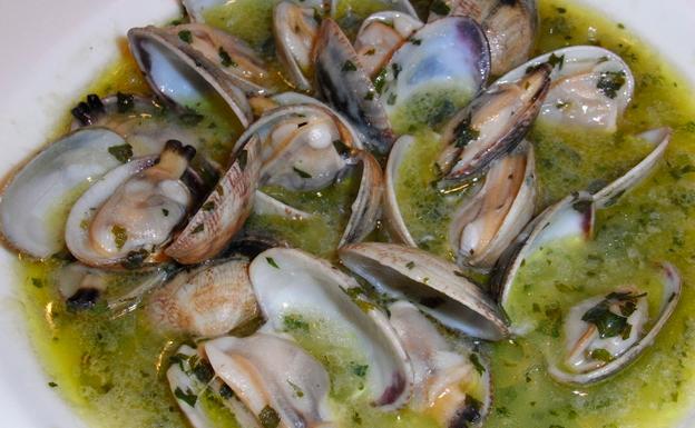 Receta de almejas a la marinera