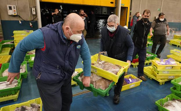 Subasta para ¿dos, seis o diez comensales?