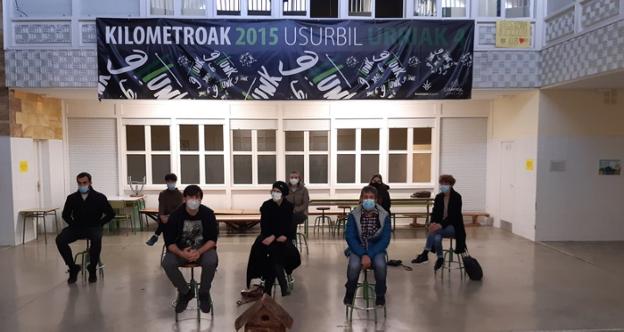 Oporraldiko aisialdirako eskaintza segurua bermatu dute Udalak eta kirol eta kultur eragileek elkarlanean