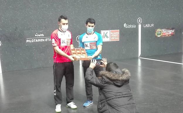 Jaka y Altuna III eligen material en un santiamén