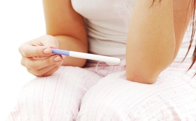 Más de 3.700 mujeres interrumpieron su embarazo en 2019 en Euskadi, con una tasa por debajo de la del Estado