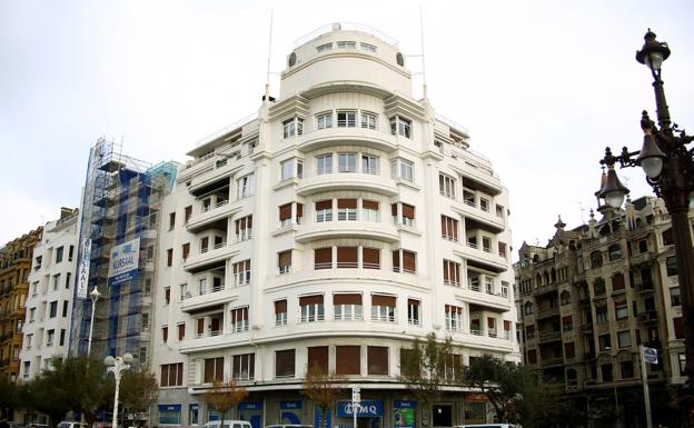 Volúmenes y curvas: la modernidad