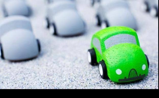 El coche eléctrico se estanca ya que «las ayudas no son una realidad tangible»
