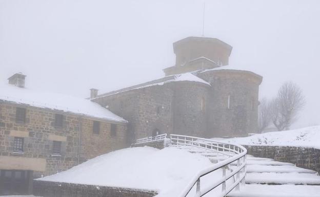 Alerta naranja desde las 21.00 horas ante la previsión de nieve a 200 metros