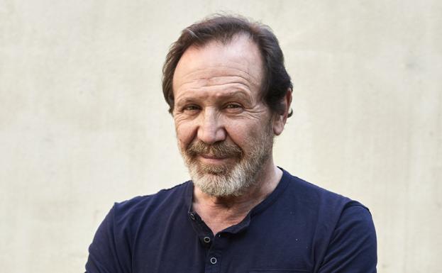 Juan Gea: «Lo que hace diferente a 'Por los pelos' es que el público decide quién es el asesino»