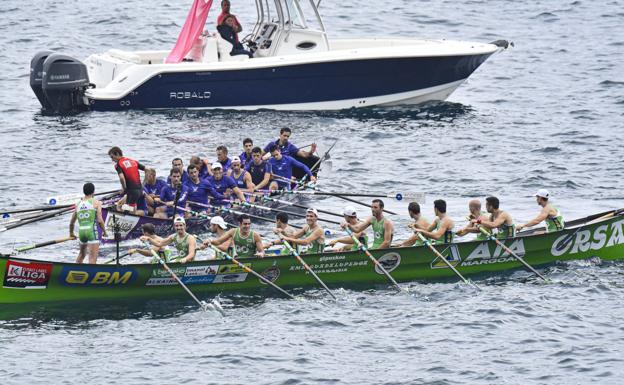 Zarautz como prueba de la Bandera de La Concha