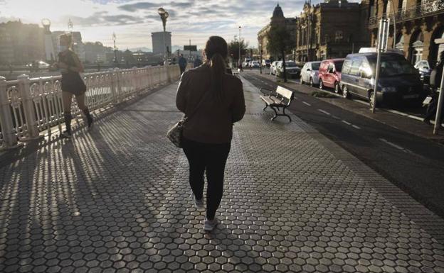 Cáritas Gipuzkoa atiende a mil familias a las que el Covid ha devuelto a la exclusión