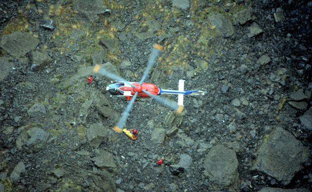 Rescatado un hombre herido en una zona de monte en Amezketa