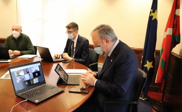 Gobierno Vasco y Podemos ven posibilidades de acuerdo en el Presupuesto y seguirán negociando