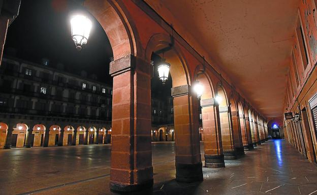Euskadi pide al Gobierno margen legal para ampliar el toque de queda a las 18 o las 20 horas