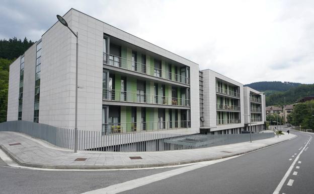 Las residencias de Gipuzkoa suman un nuevo fallecido y tres nuevos positivos