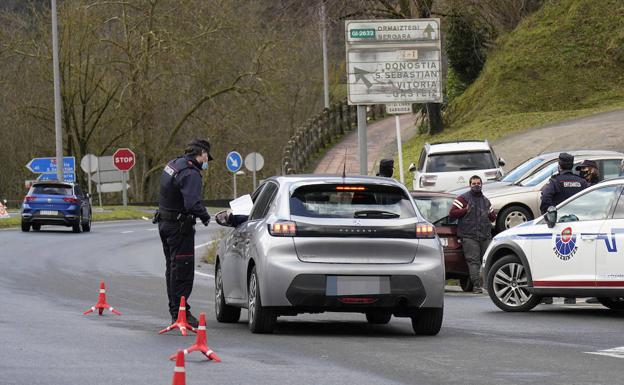 Tolosa, Deba, Orio e Irura se suman al cierre perimetral y de bares