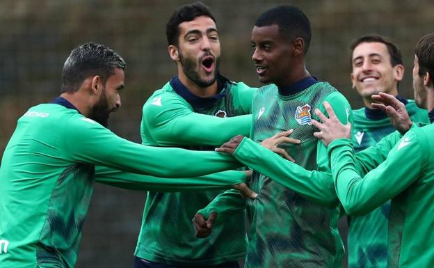 El posible once de la Real Sociedad mañana ante el Betis, fresco y reconocible