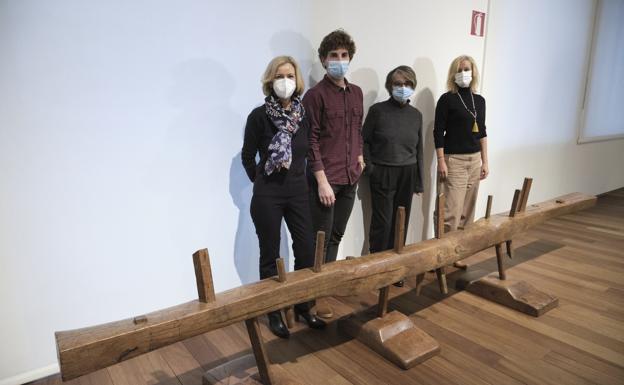 San Telmo adquiere 'Txalaparta', una de las esculturas más emblemáticas del arte vasco