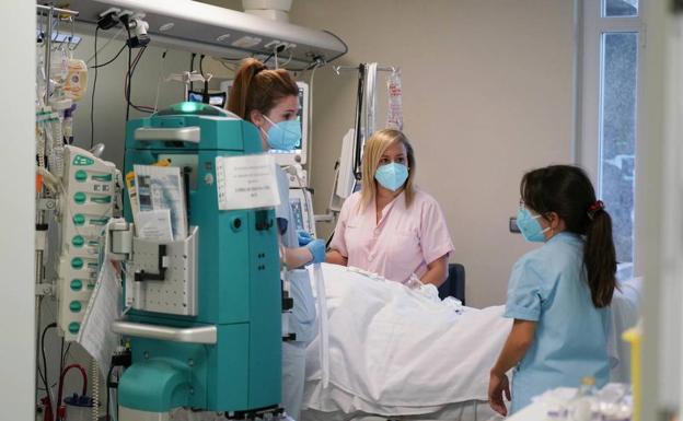 11 personas ingresan por Covid en las UCIs vascas en las últimas 24 horas