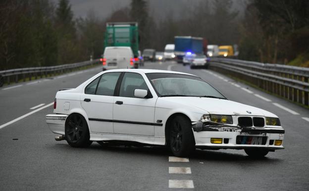 Un herido en un accidente en Azkoitia en el que se han visto implicados cuatro coches