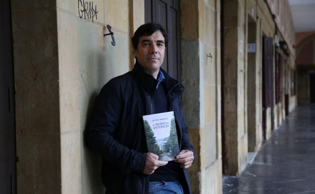 «Mi padre todavía se resiste a hablar del asesinato de su compañero José María Ryan»